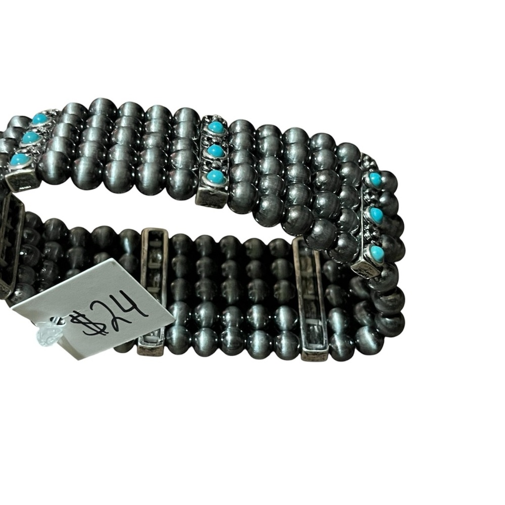 Angels & Outlaws•Silver Turquoise Rose Bracelet - Picture 4 of 5